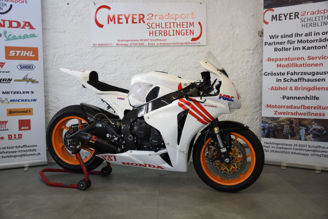 HONDA CBR 1000 RA Fireblade Sport Used