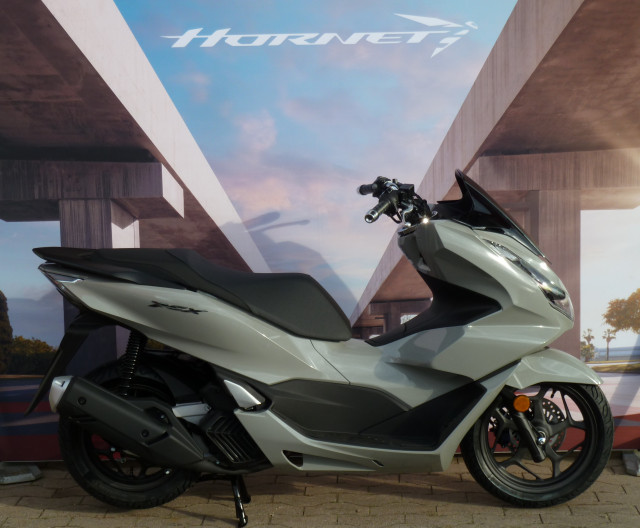 HONDA PCX 125 Roller Neufahrzeug