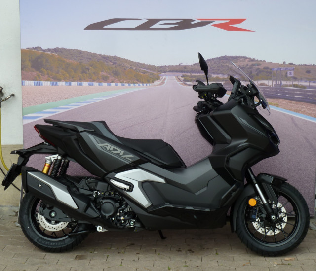 HONDA ADV 350 Roller Neufahrzeug