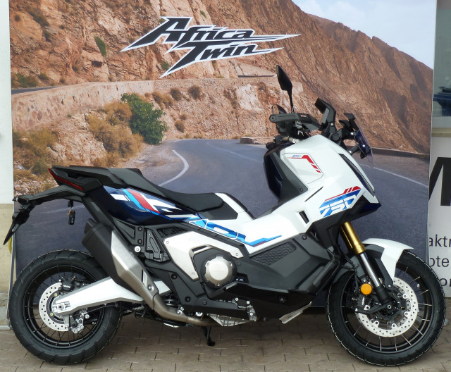 HONDA X-ADV 750 Special Edition Roller Neufahrzeug