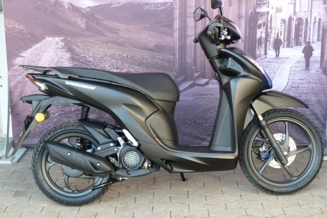 HONDA NSC 110 Vision Roller Neufahrzeug HONDA NSC 110 Vision Roller Neufahrzeug