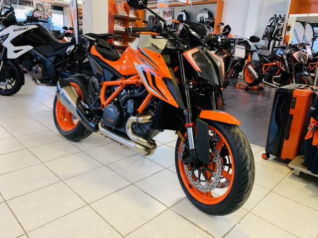 KTM 1290 Super Duke R Naked Moto nuova