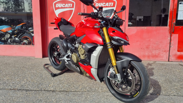 DUCATI Streetfighter 1103 V4 S Naked Used
