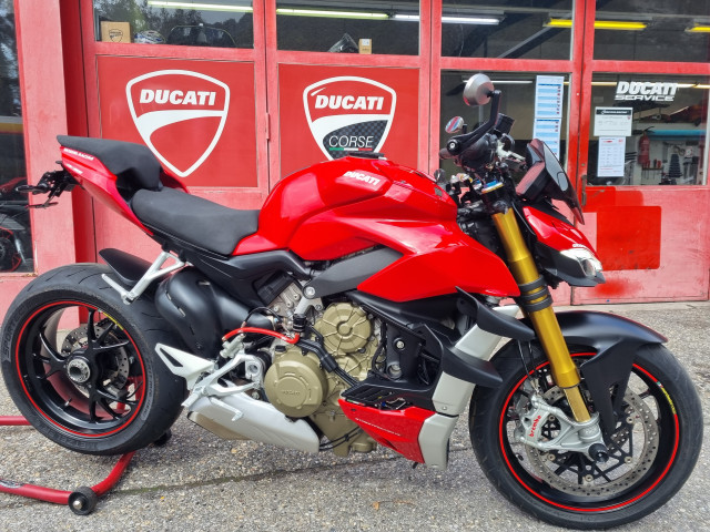 DUCATI Streetfighter 1103 V4 S Naked Usato