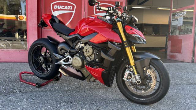 DUCATI Streetfighter 1103 V4 S Naked Occasion