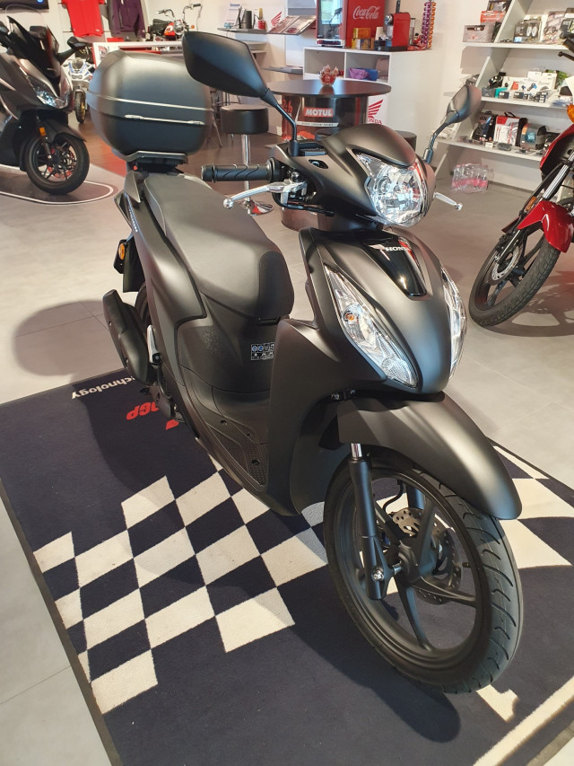 HONDA NSC 110 Vision Roller Occasion