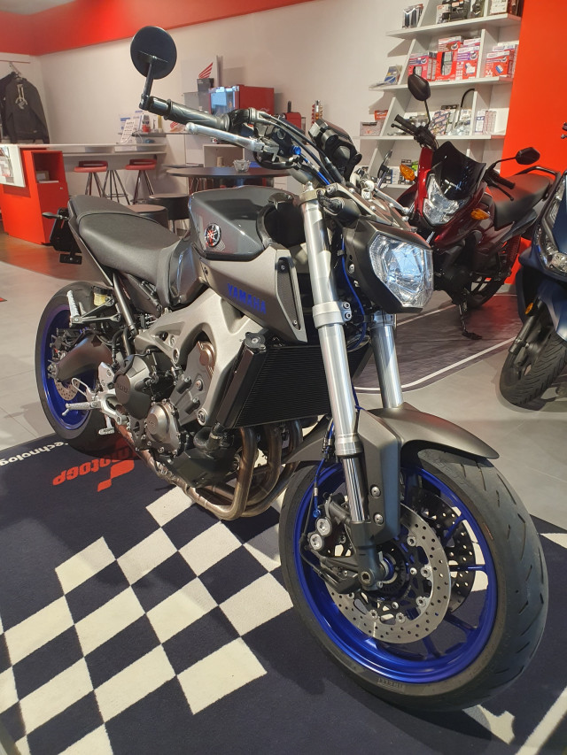 YAMAHA MT-09 Naked Occasion