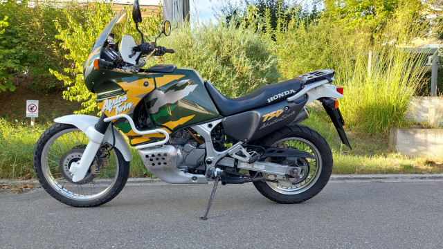 Logo Xrv750 Rd07a Adesivo XRV AFRICA TWIN RD07 750 2000