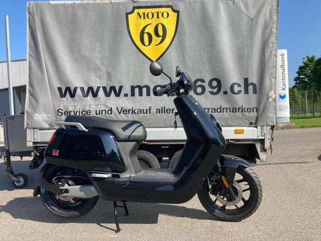 NIU NQi GTS Scooter Usato