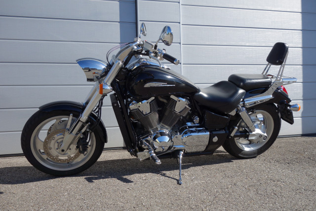 HONDA VTX 1800 C Custom Used