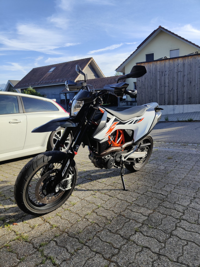 KTM 690 SMC R Supermoto Supermoto Occasion
