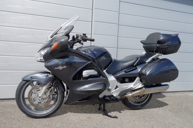 HONDA ST 1300 Pan European Touring Occasion