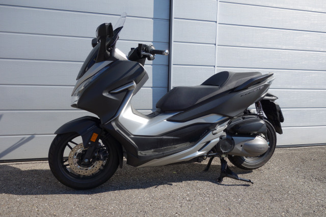 HONDA NSS 300 Forza Roller Occasion