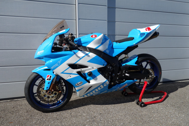 HONDA CBR 1000 RR Fireblade Sport Occasion HONDA CBR 1000 RR Fireblade Sport Occasion