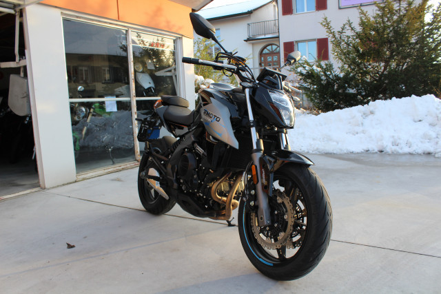 CF MOTO 650 NK Naked Usato