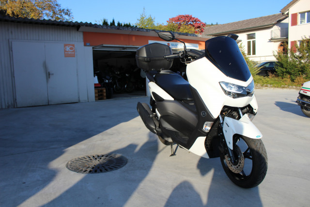 YAMAHA NMax 125 Roller Occasion