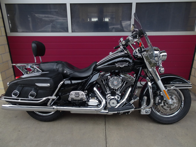 HARLEY-DAVIDSON FLHRC 1690 Road King Classic Touring Usato