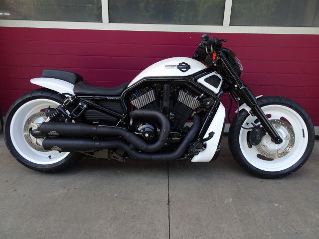 HARLEY-DAVIDSON VRSCDX 1250 V-Rod Night Rod Special Custom Usato