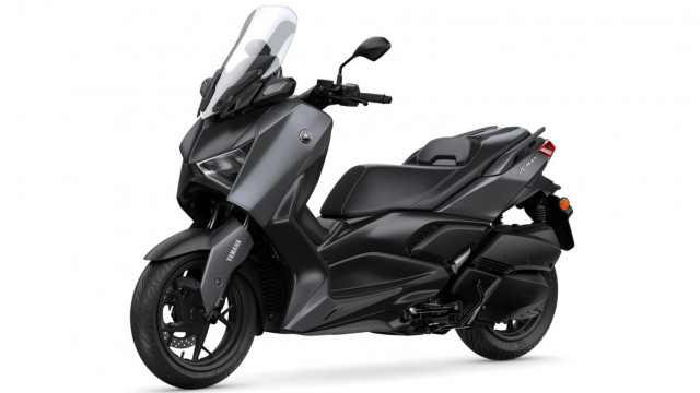 YAMAHA X-Max 300 Scooter Used