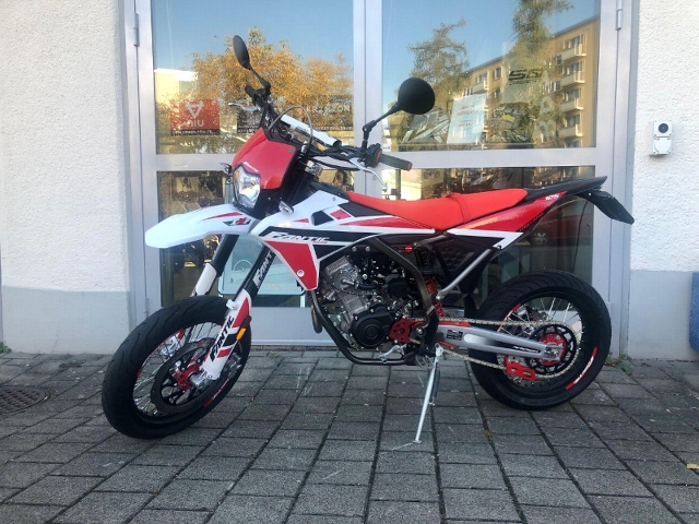 FANTIC MOTOR XMF 125 Supermoto Neufahrzeug