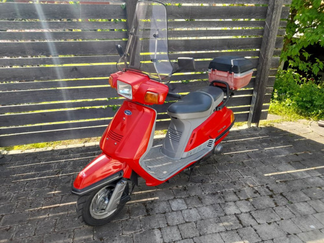 YAMAHA XC 125 Beluga Roller Occasion