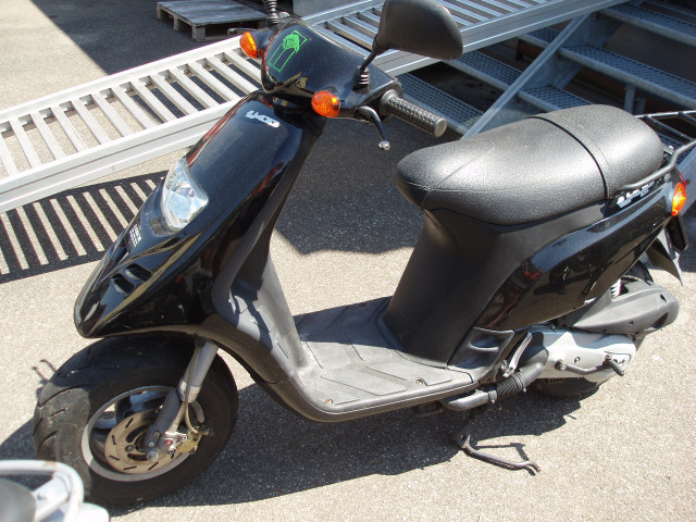 PIAGGIO Typhoon 125 Roller Occasion
