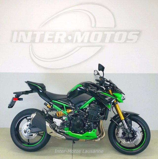 KAWASAKI Z 900 Naked Moto nuova