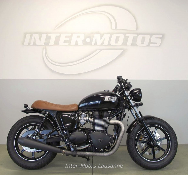 TRIUMPH Bonneville 900 Retro Usato