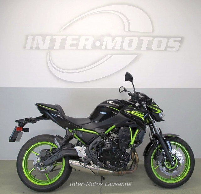 KAWASAKI Z 650 SE Naked Modèle démo