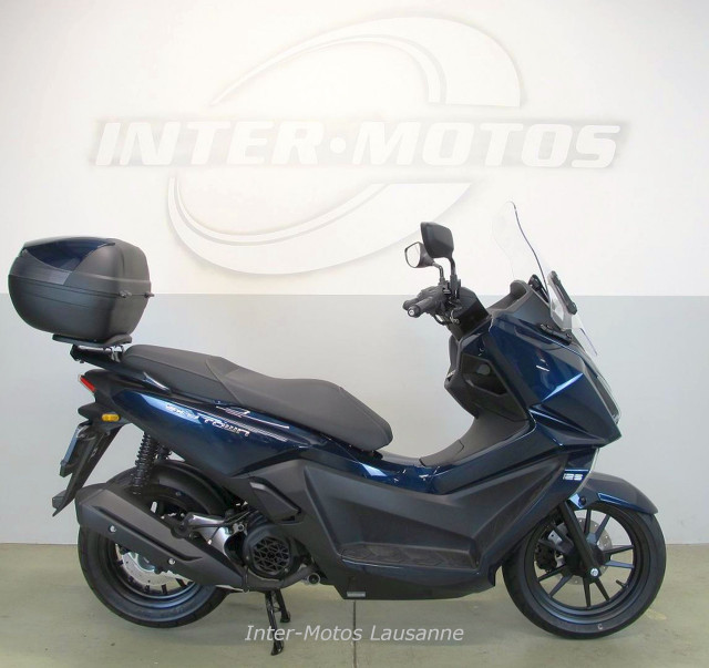 KYMCO Skytown 125 Scooter Moto neuve