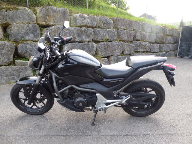 HONDA NC 700 SA Naked Occasion