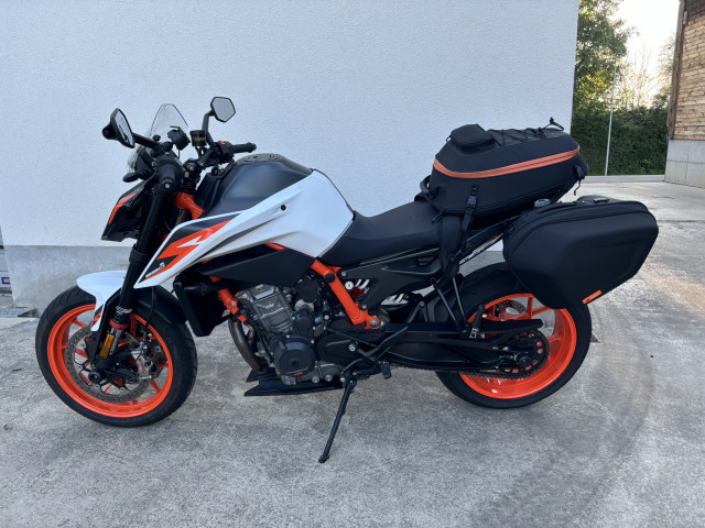KTM 890 Duke R Naked Occasion