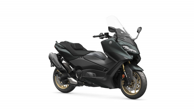 YAMAHA TMax 560 Tech Max Roller Tageseinlösung