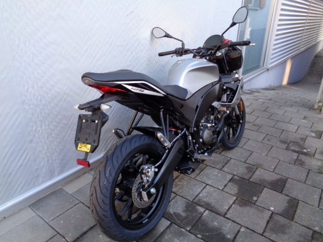 APRILIA Tuono 125 Naked Moto nuova