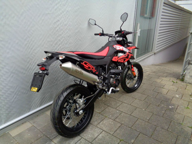 APRILIA SX 125 Enduro Neufahrzeug