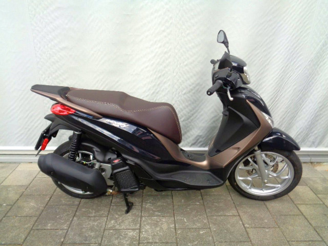 PIAGGIO Medley 125 Scooter Usato