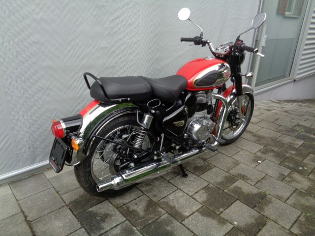 ROYAL-ENFIELD Classic 350 Retro New vehicle