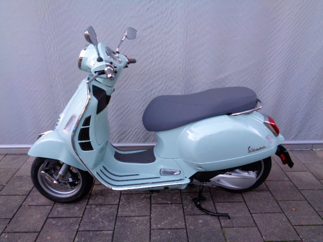 PIAGGIO Vespa GTS 310 Roller Neufahrzeug
