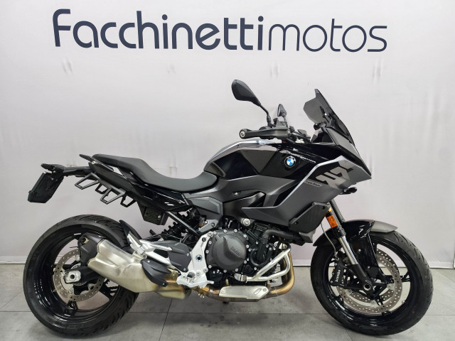 BMW F 900 XR A2 Triple Black Touring Vorführfahrzeug