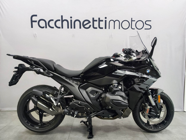 BMW R 1300 RS Triple Black Touring Vorführfahrzeug