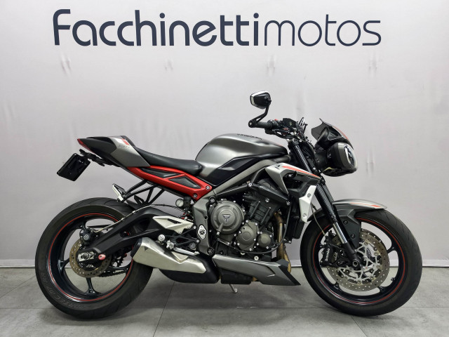 TRIUMPH Street Triple 765 R Naked Occasion