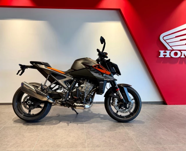 KTM 990 Duke Naked Vorführfahrzeug KTM 990 Duke Naked Vorführfahrzeug