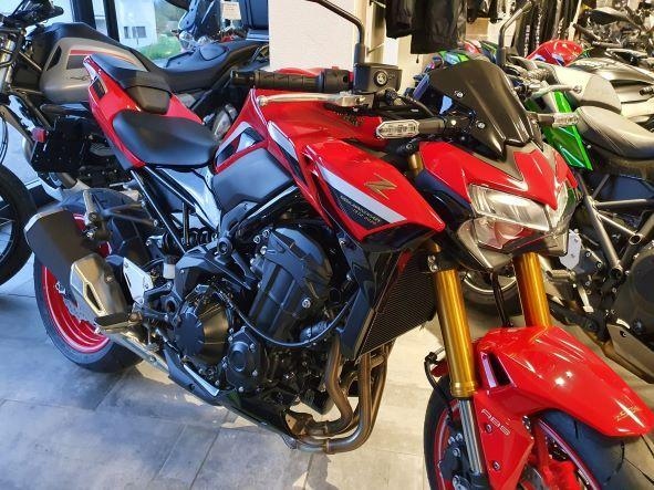 KAWASAKI Z 900 Naked Neufahrzeug