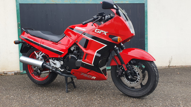 KAWASAKI GPX 750 Touring Sport Occasion