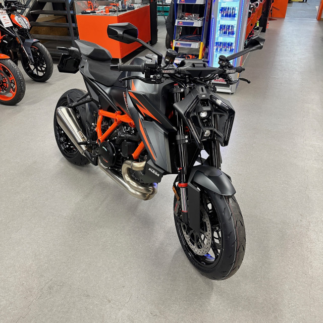 KTM 1390 Super Duke R Naked Moto nuova