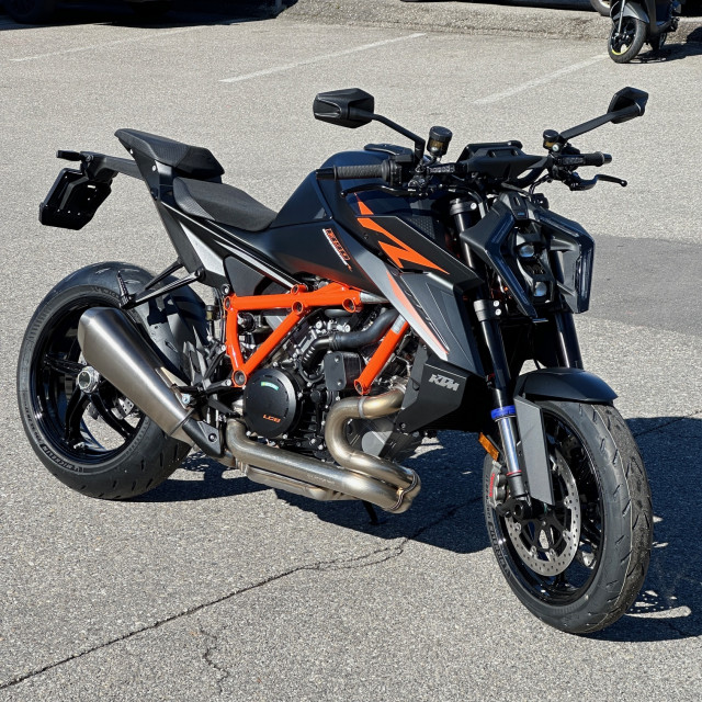 KTM 1390 Super Duke R Evo Naked Neufahrzeug