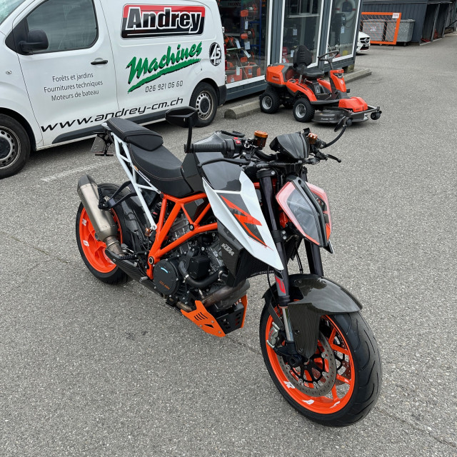 KTM 1290 Super Duke R Naked Occasion