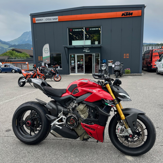 DUCATI Streetfighter 1103 V4 S Naked Occasion