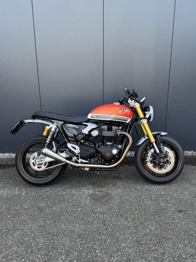 TRIUMPH Speed Twin 1200 RS Retro Vorführfahrzeug
