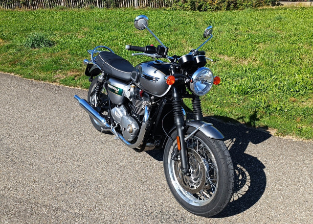 TRIUMPH Bonneville T120 Gold Line Retro Usato